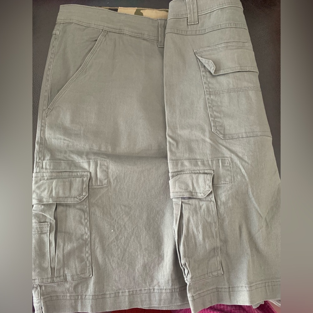 Victory Outfitters Carpenter Shorts Mens 42 Gray Cotton Canvas Utility Workwear